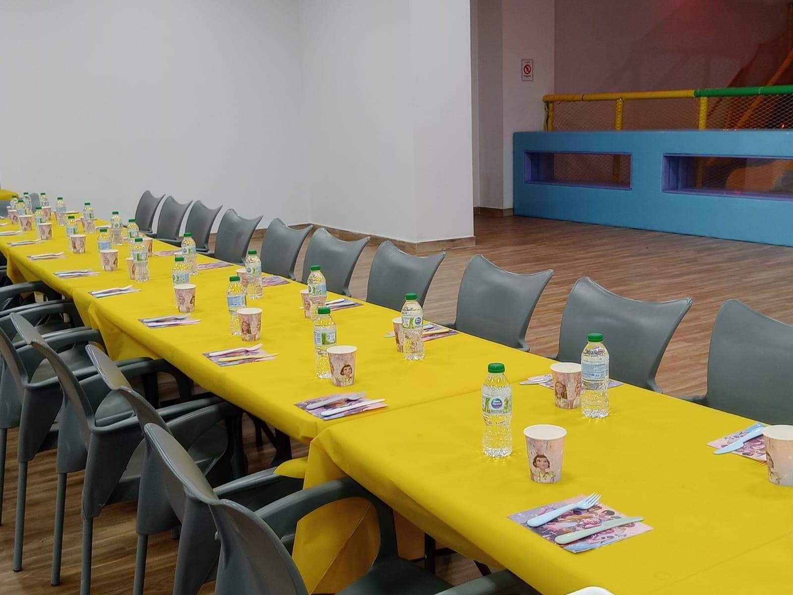 Mesa de cumpleaños infantil en Camden Events